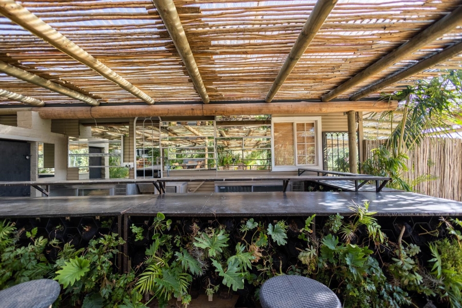 8 Bedroom Property for Sale in Airport Western Cape
